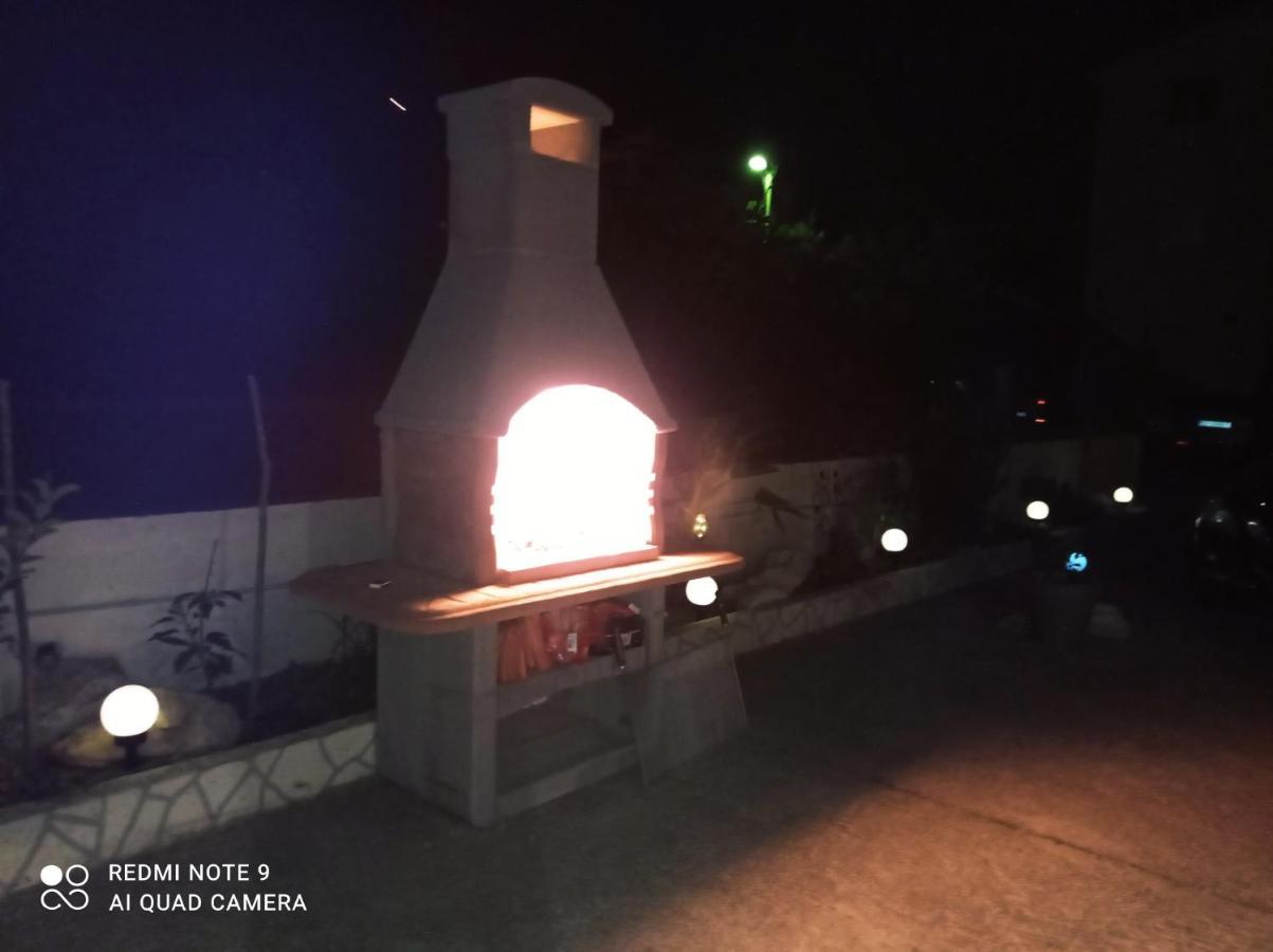 Mala Marta, 60Qm Room, Near Beach Kaštela Zewnętrze zdjęcie